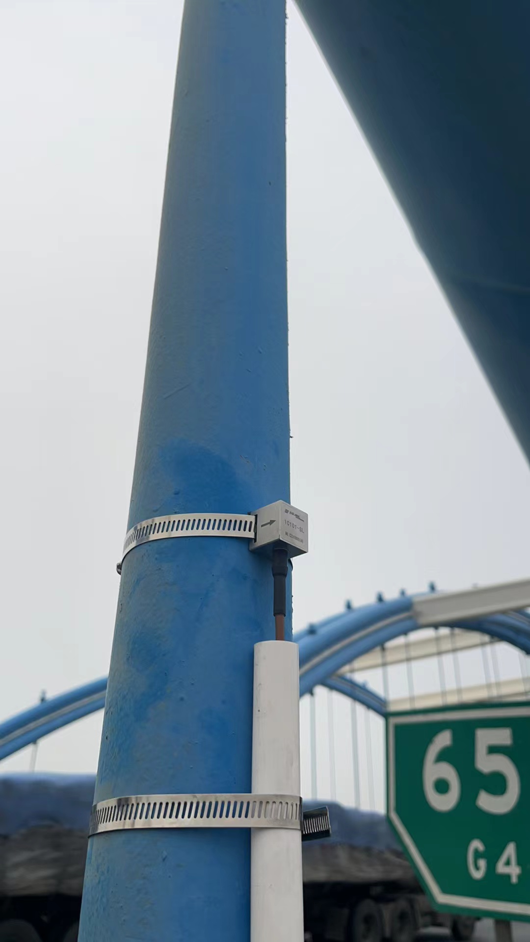 Cable-force sensor installation