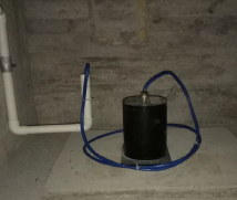 Triaxial force-balance accelerometer station